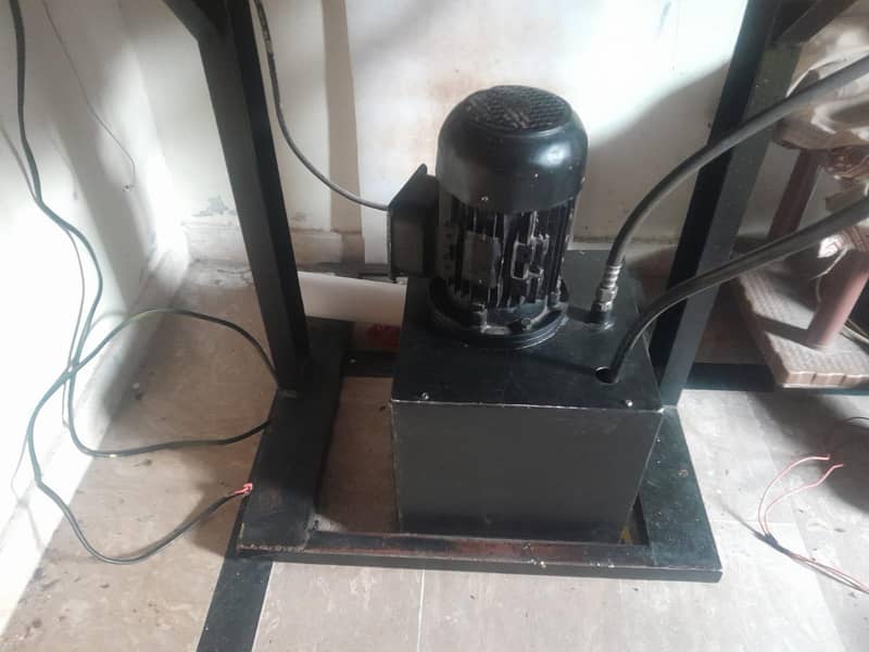 hydraulic machine 3