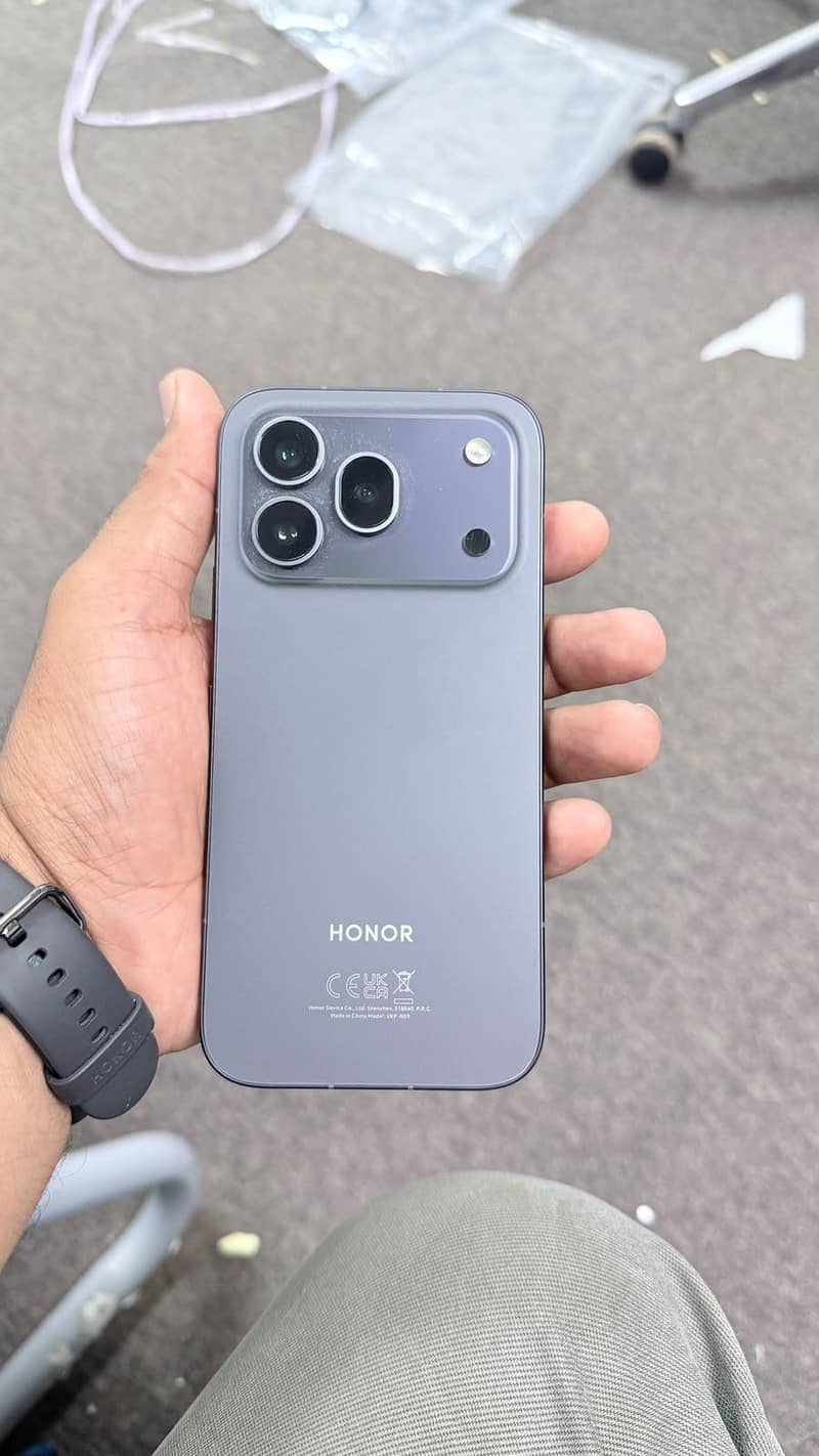 Honor 600 Pro 0