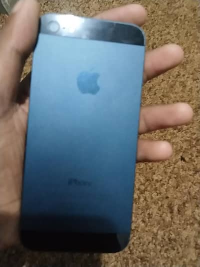 Apple iPhone 4