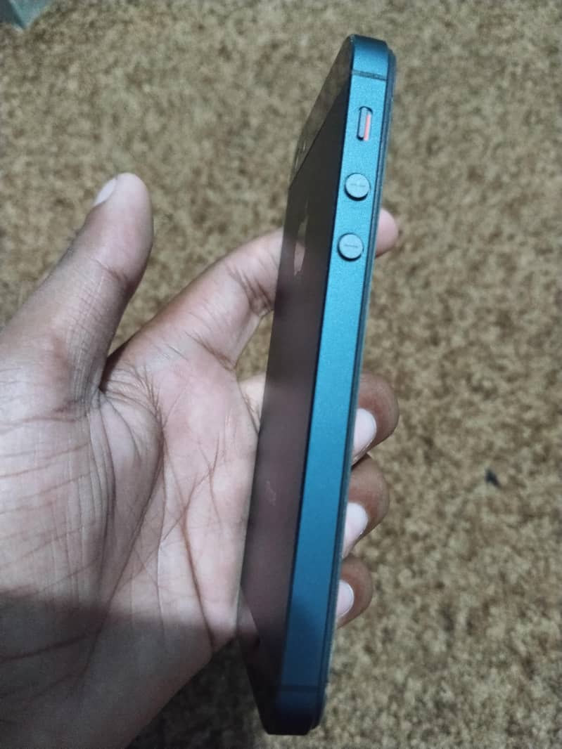 Apple iPhone 4 3