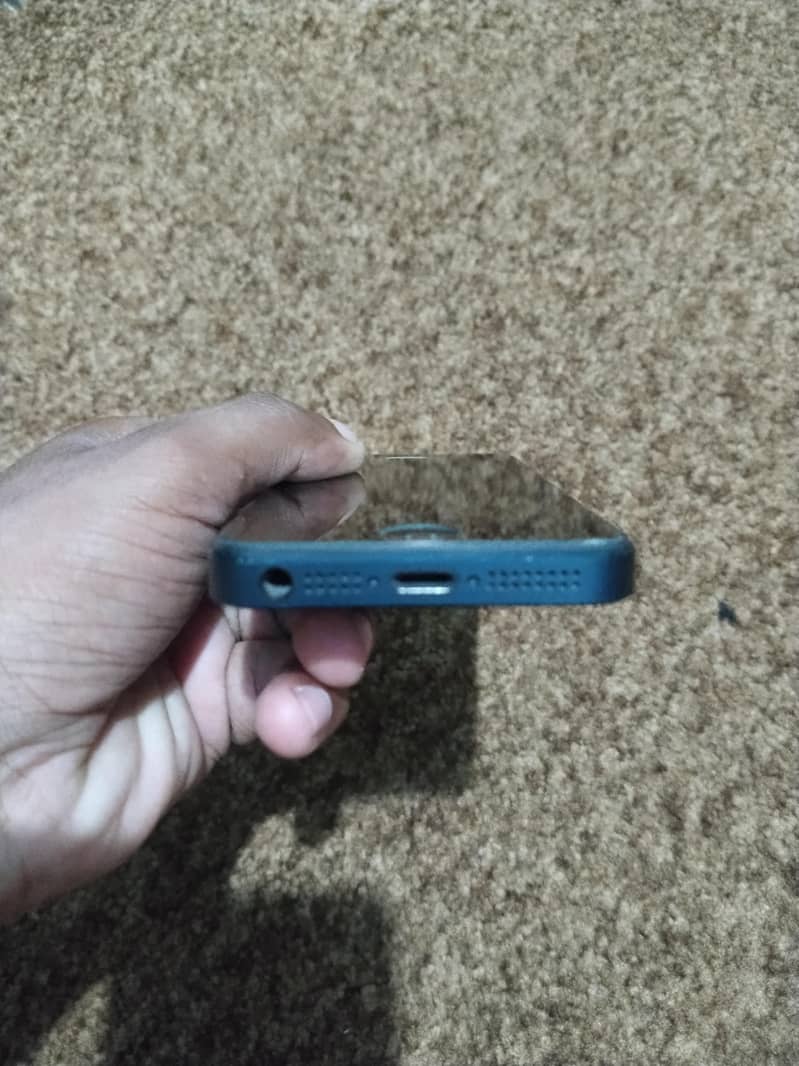 Apple iPhone 4 5