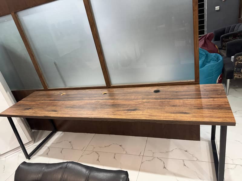 USED OFFICE WORKSTATIONS 4