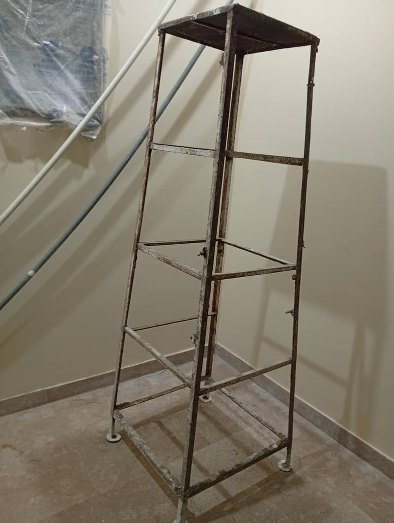 Fully Iron Stool 1