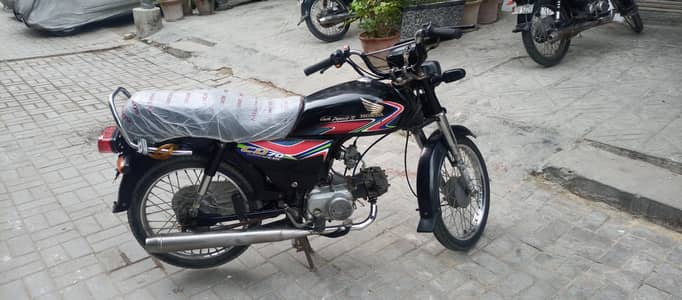 HONDA CD 70
