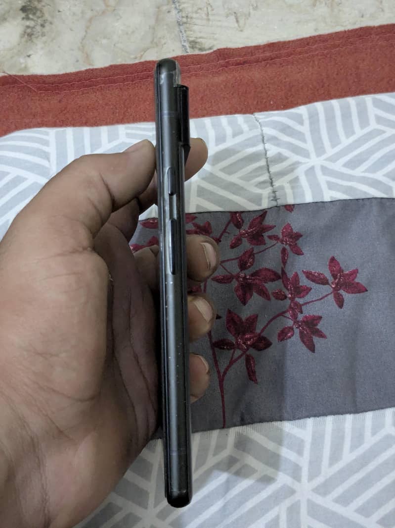 Google Pixel 6 3