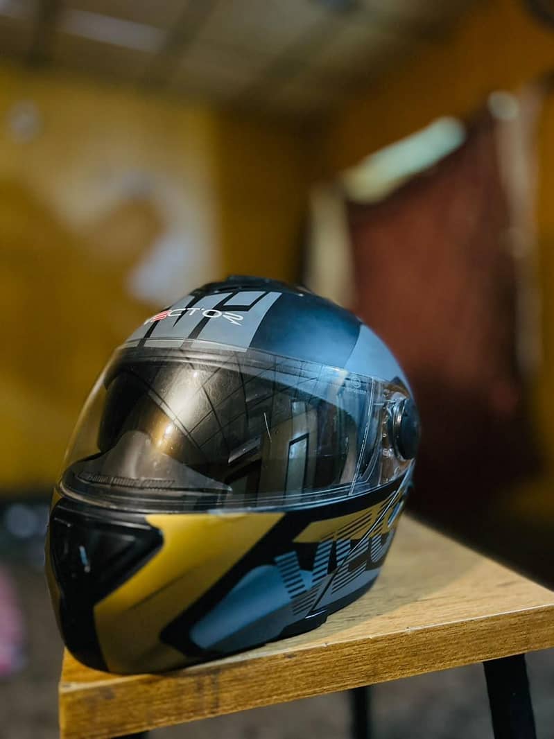 Full face Vector helmet 0