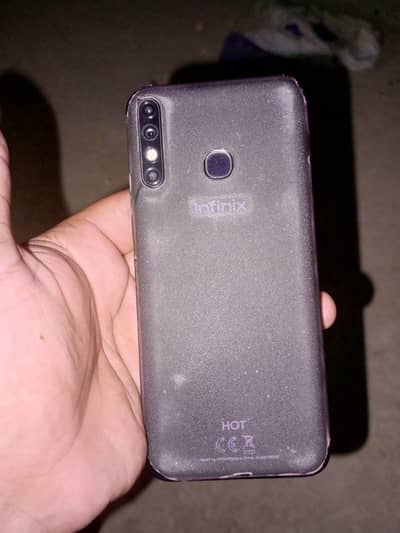 Infinix Hot 8