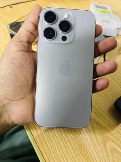 Apple iPhone 15 Pro