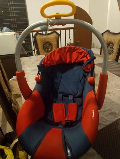 cosmos baby carrycot