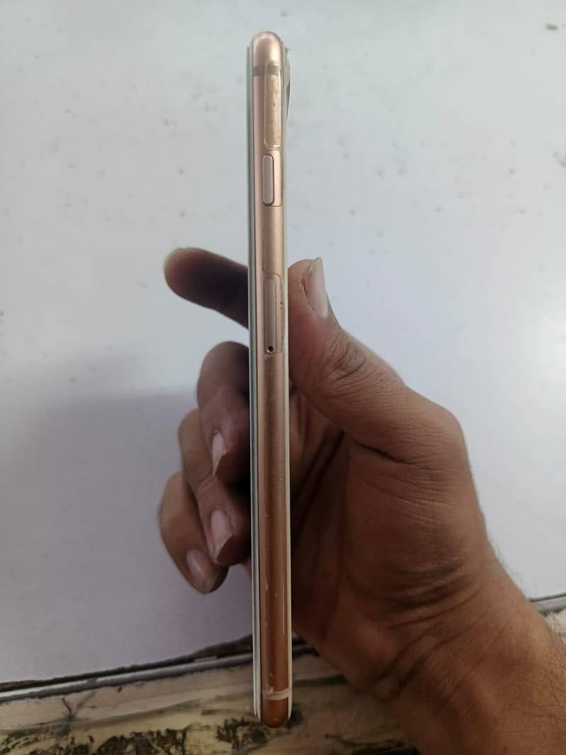 Ipone 4
