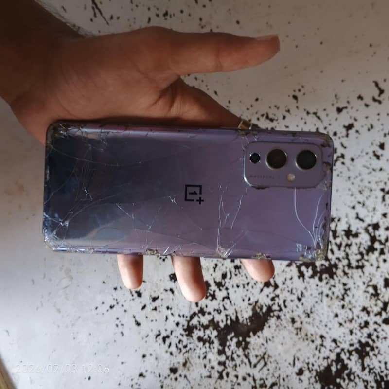 One Plus 9 4