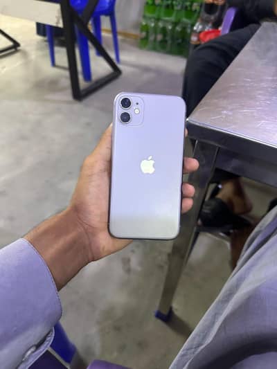 Apple iPhone 11
