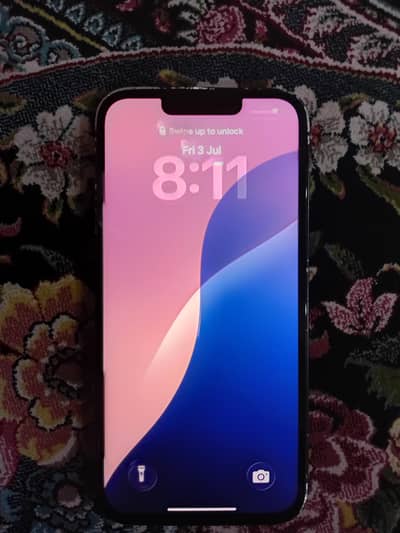 Apple iPhone 13