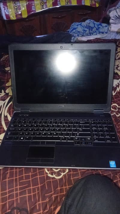 dell i7 4 genration 8 gb ram 256 rom
