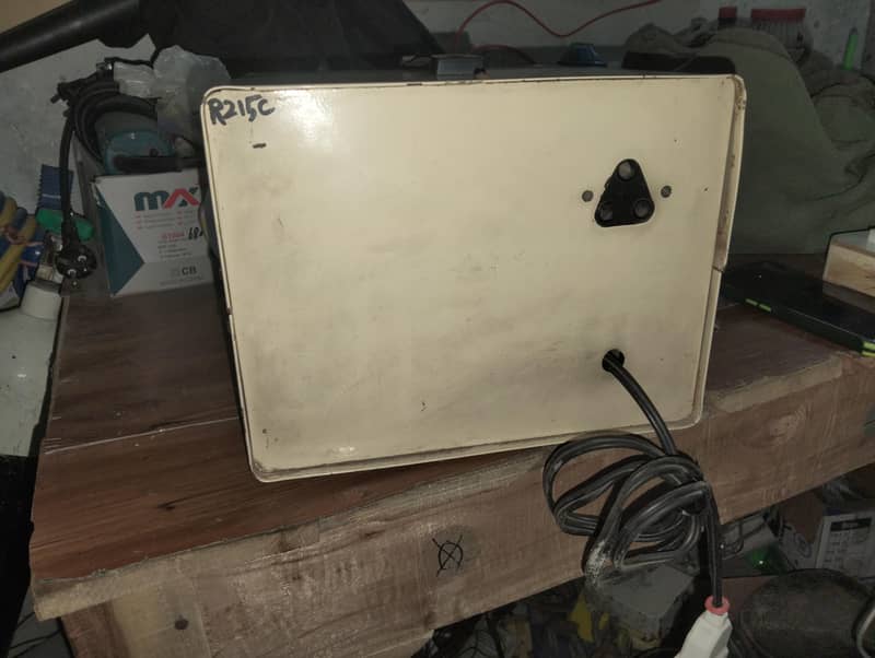 AUTOMATIC VOLTAGE STABLIZER 1