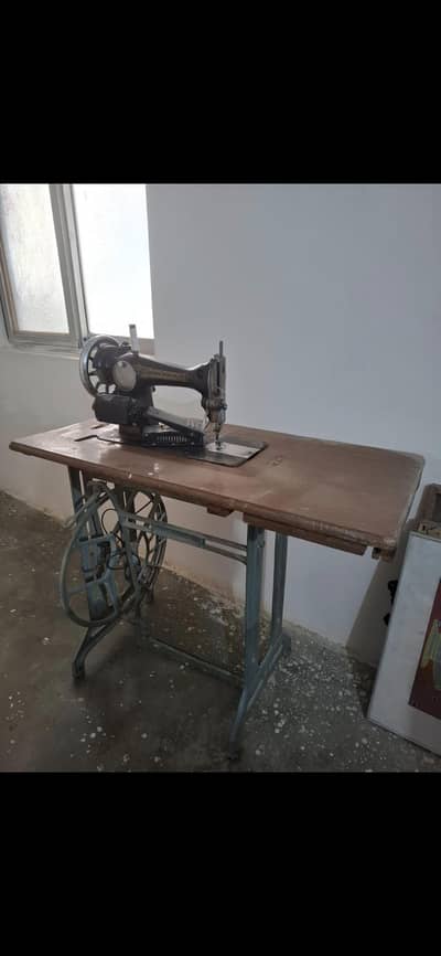 sewing machine with table