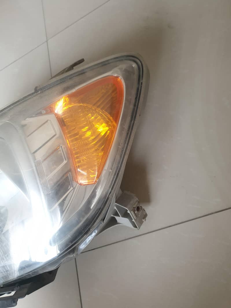 vigo champ headlighte 3