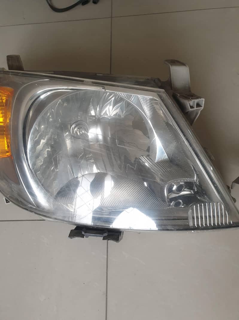 vigo champ headlighte 4