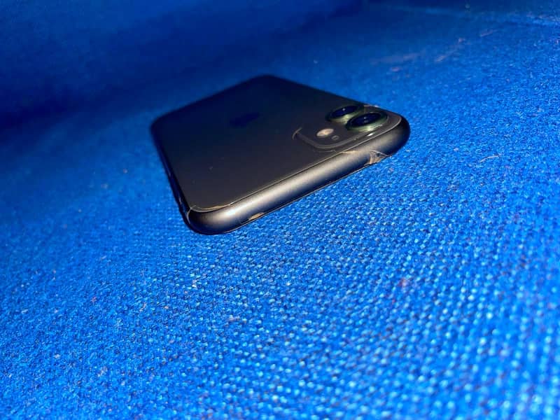 Apple iPhone 11 1