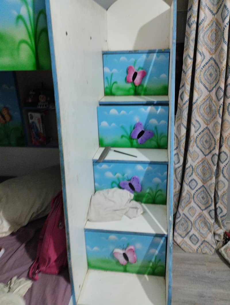 Bunk bed 0