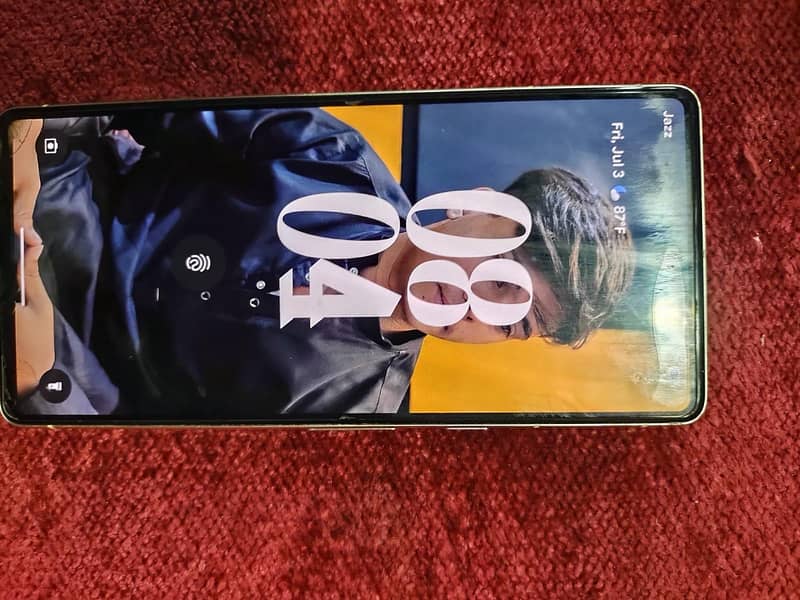 Google Pixel 7 4