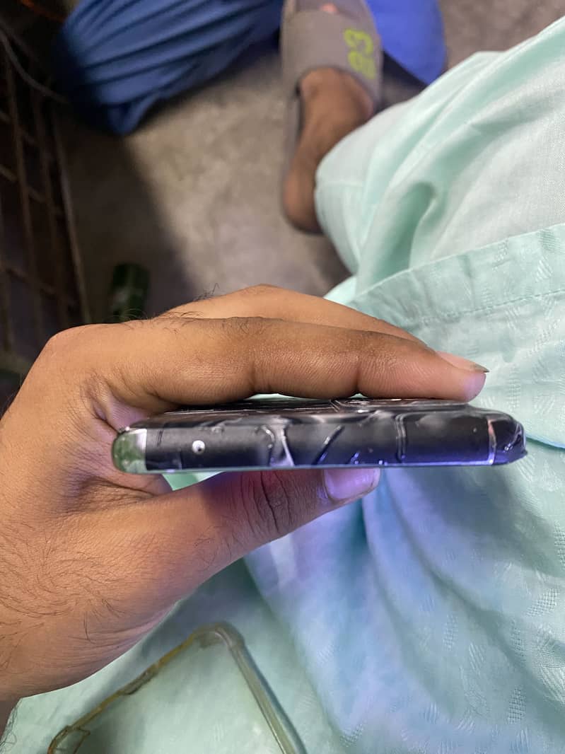 One Plus 9 Pro 4