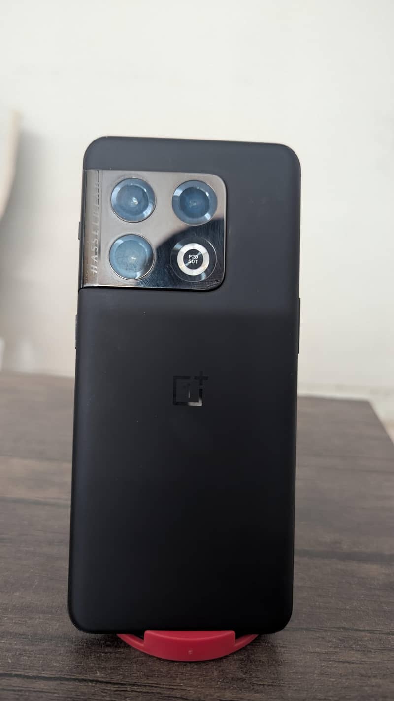 One Plus 10 Pro 0