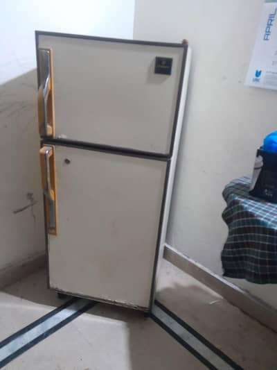 Refrigerator in used condition(small size)