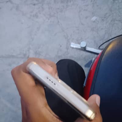 Infinix Smart 9