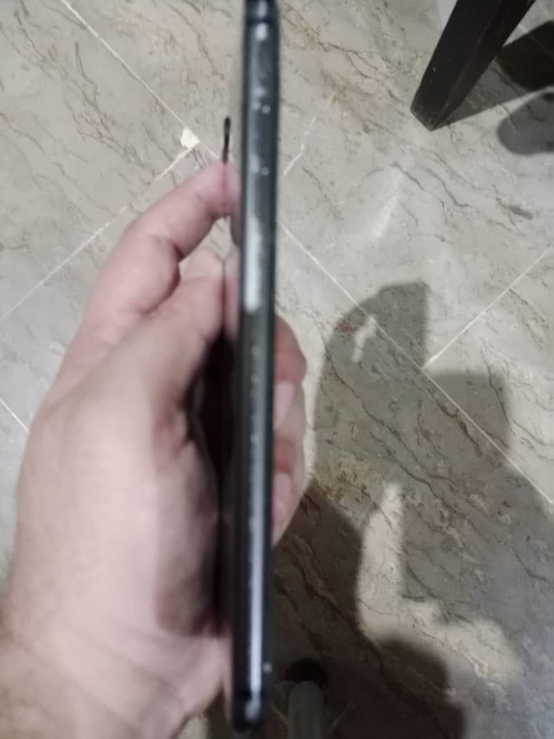 Apple iPhone 8 Plus 2