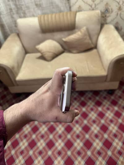 Apple iPhone 16 Pro Max urgent sale