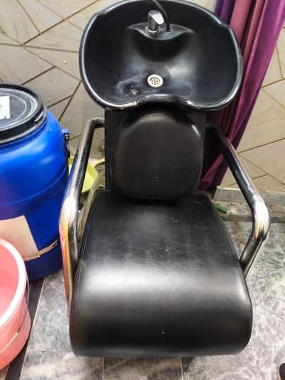 Salon Hair Washing Unit Shampoo Chair - Excellent Condition