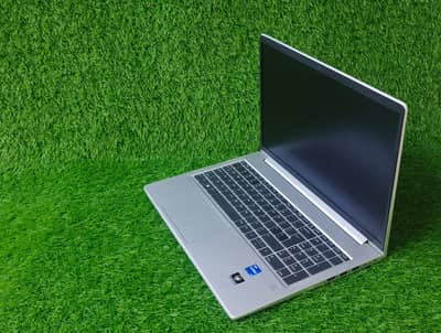 Hp ProBook 450 G(  Ci5 12th 8GB Ram 256 M2