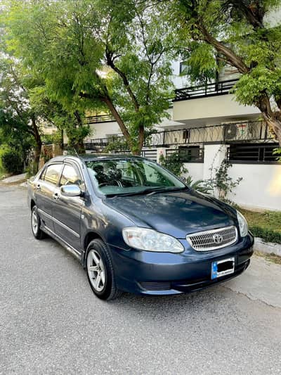Toyota Corolla se saloon auto