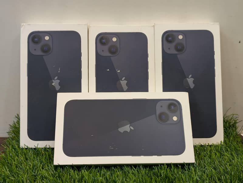 Apple iPhone 13 1