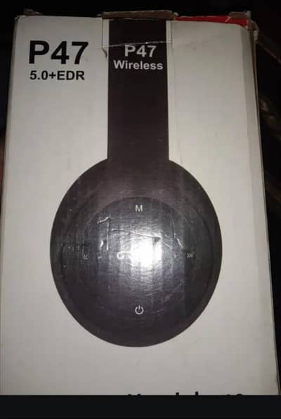 P47 headphone