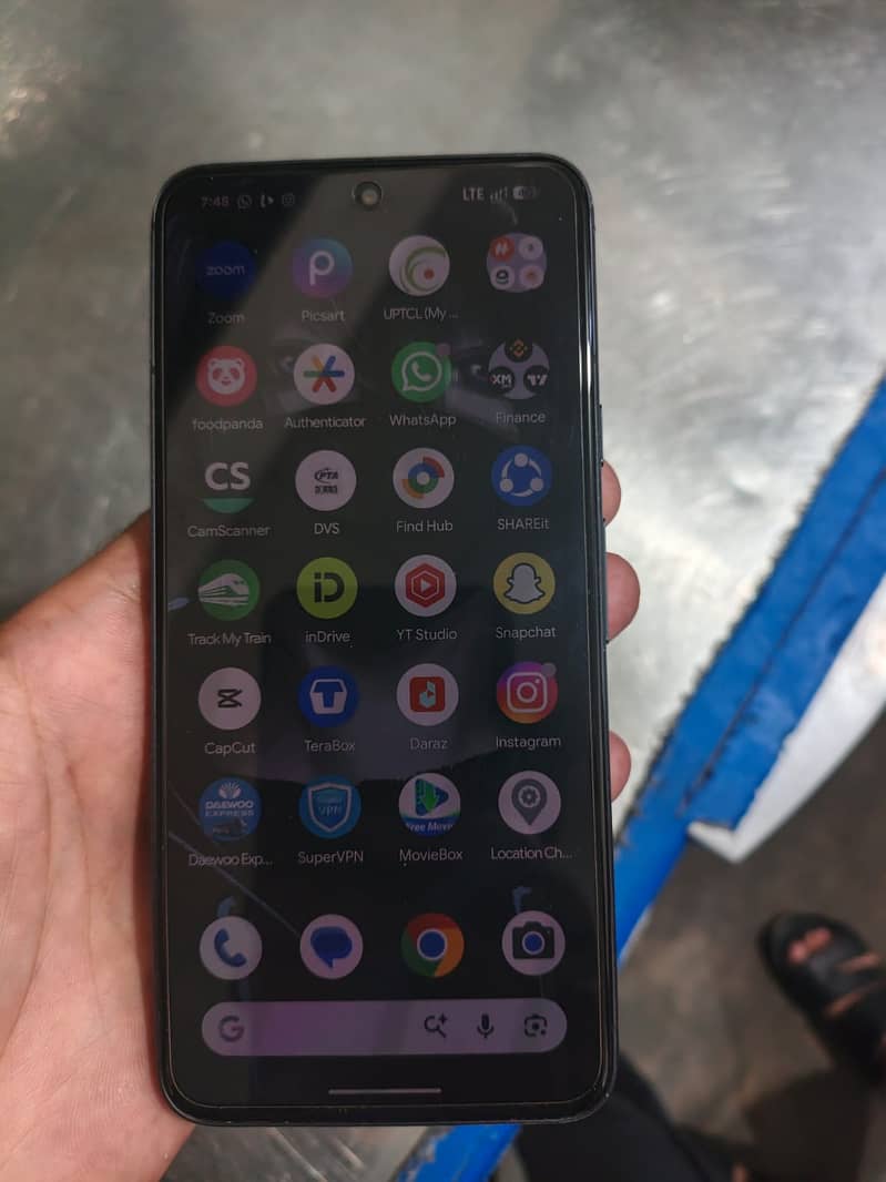Google Pixel 8 2