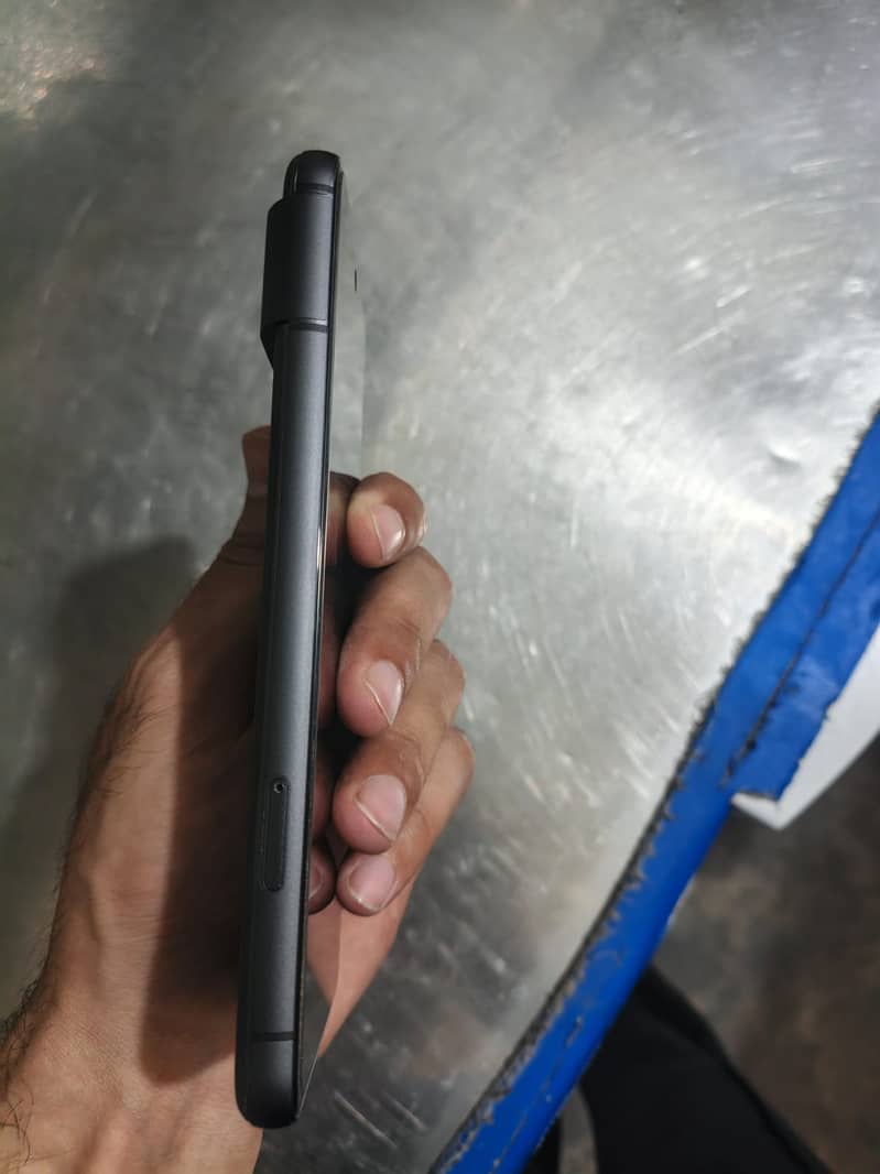 Google Pixel 8 3
