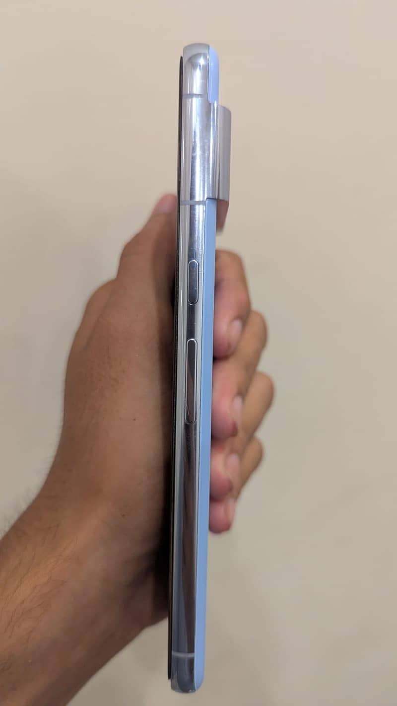 Google Pixel 8 Pro 6