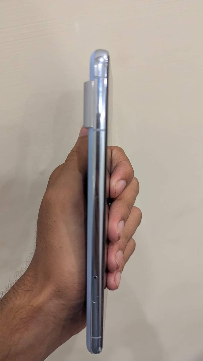 Google Pixel 8 Pro 7