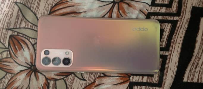 OPPO Reno5 F