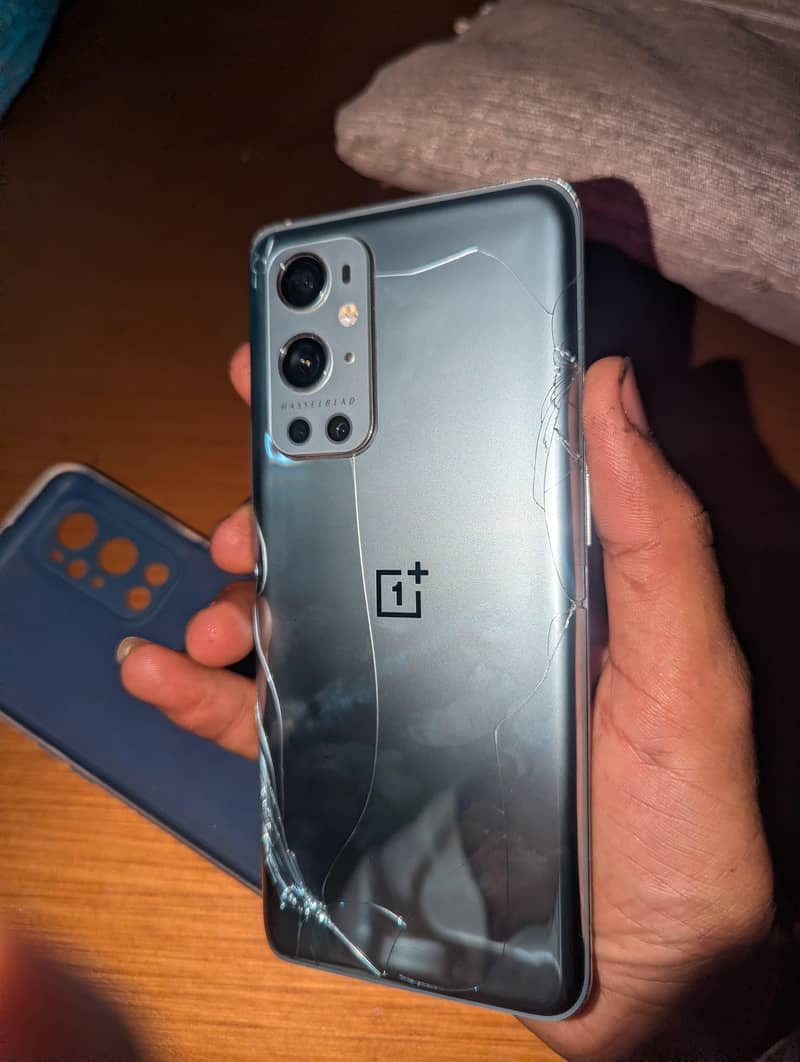 One Plus 9 Pro 17