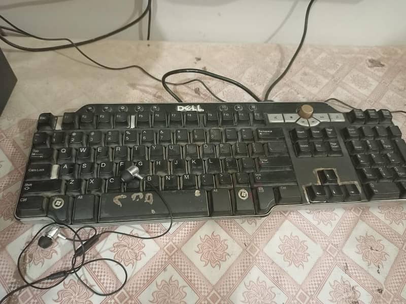 gaming pc . . . . . . . . 1