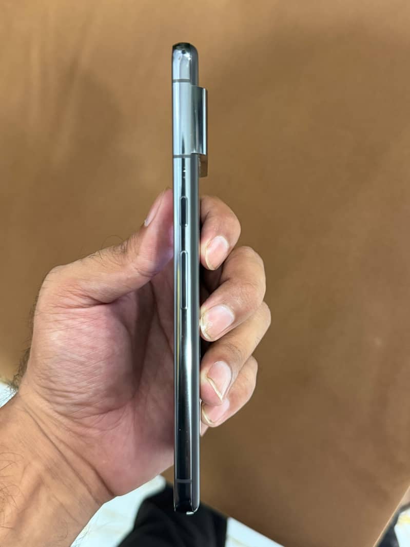 Google Pixel 8 Pro 3