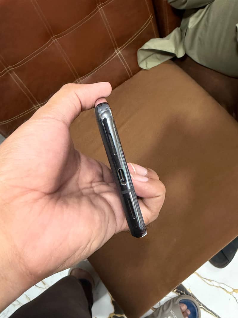 Google Pixel 8 Pro 6