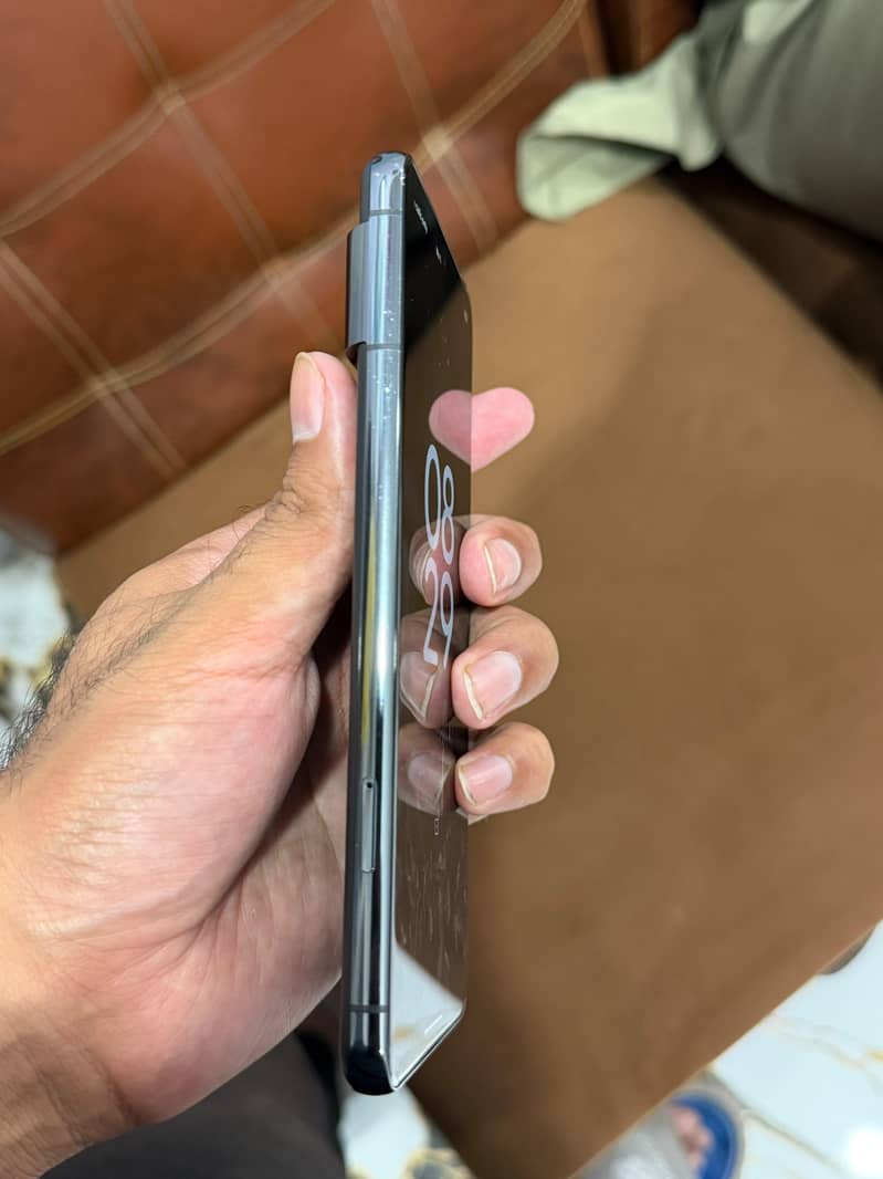 Google Pixel 8 Pro 7