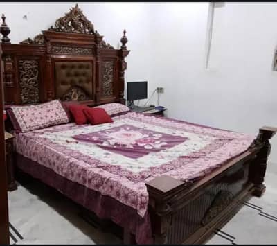 king size bed