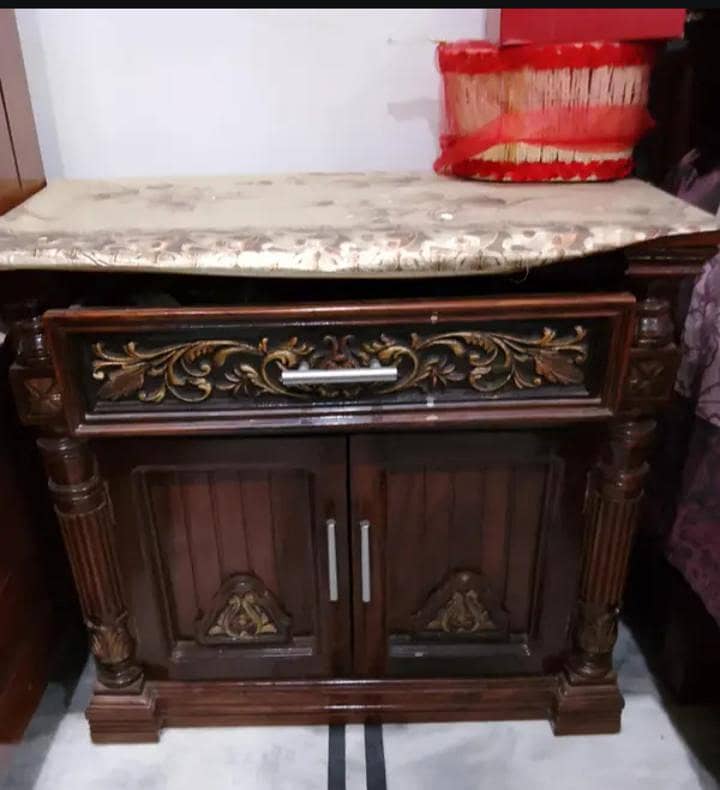 king size bed 3