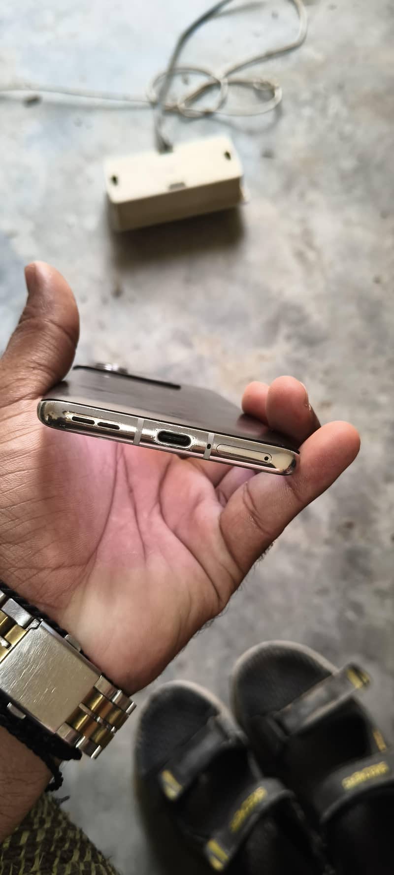 One Plus 10 Pro 4