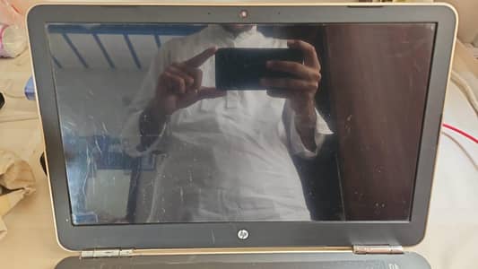 HP Pavilion 15